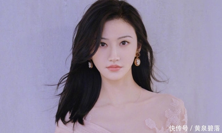 我就是这般女子 景甜彬彬二搭泡汤?网曝《千秋令》新男主,与大甜甜不像cp像姐弟