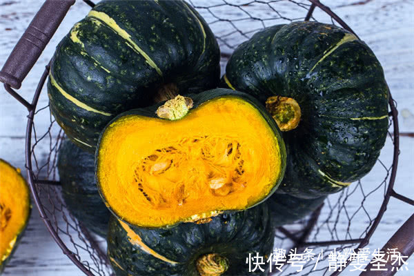 黑芝麻|女人缺少“雌激素”老得快，4种零食换着吃，补充胶原蛋白防衰老