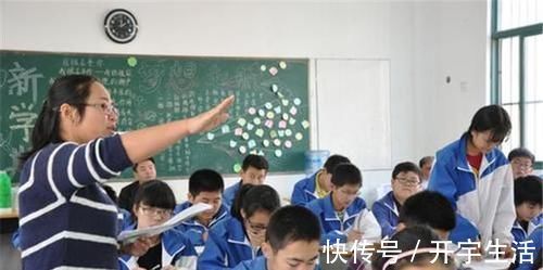 男孩子|高中男孩“栅栏”字体火了, 没有一笔是弯的, 老师吐槽 很扎眼