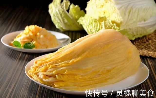 酸菜|腌酸菜,别只会加盐了,牢记这3招,酸菜又酸又脆,放一年也不坏