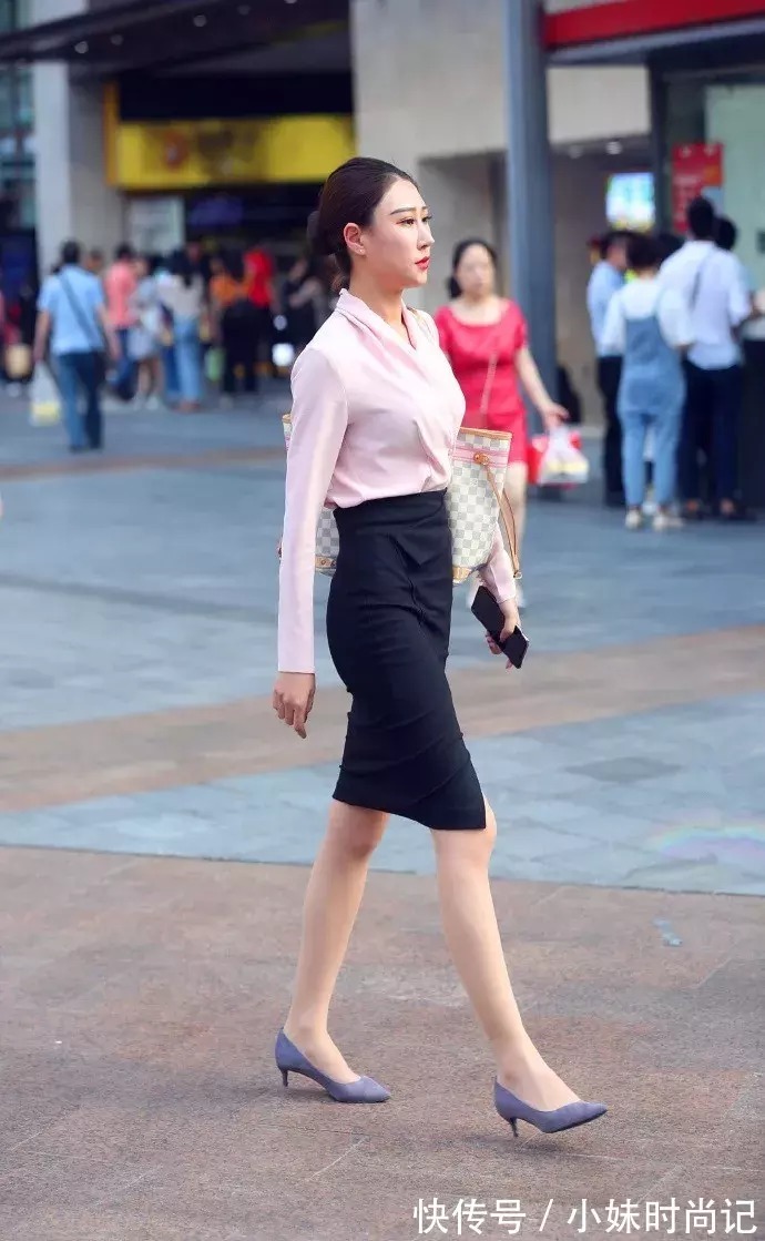 女生|高跟鞋时尚又百搭,穿起来让你显得更优雅