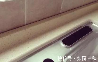 台面|橱柜台面记得要装这个东西,好多人嫌丑没装,入住肠子都悔青了