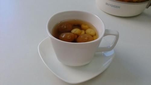 睡眠质量|金秋莲子很养人，4种莲子食疗方，帮你养心安神，缓解失眠多梦