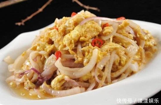 炒洋葱时加“一宝”，每天炒一盘，赶走癌细胞，血管也通畅了