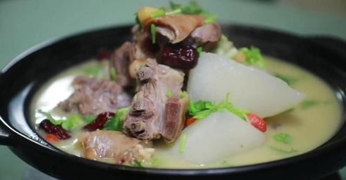  身体健康|立冬过后，记得多吃“3白3红”，少食3样，应时而食，身体健康