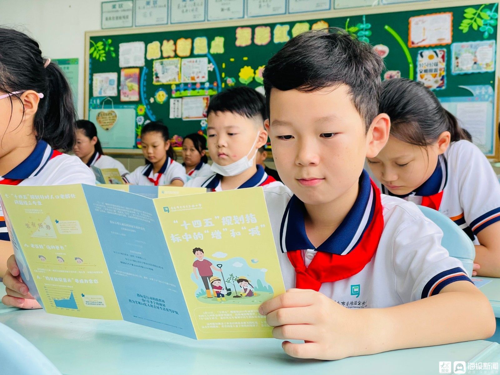 青岛市李沧区实验小学|青岛市李沧区实验小学举办开学典礼暨《励志追梦》校歌首发仪式