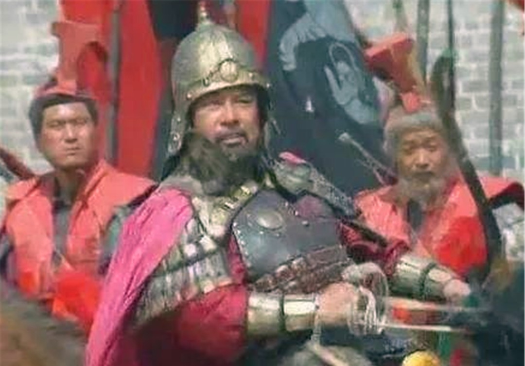 马超|曹洪名气远不如许褚，为何能够与马超恶战四十多个回合，救了曹操的老命？