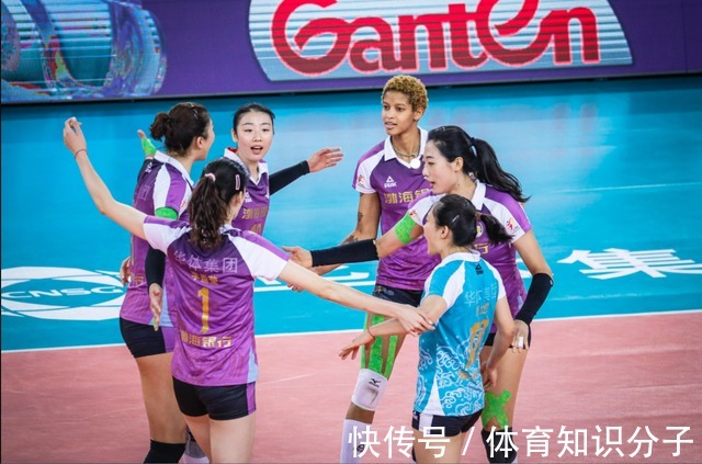 国家队|中国女排新队长将出炉!恭喜李盈莹,她或成为2022年国家队队长!