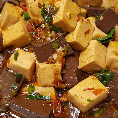 鸭血烧豆腐