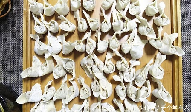 谁说馄饨只用肉,我家馄饨馅只用一半肉加一半它,比卖的鲜百倍