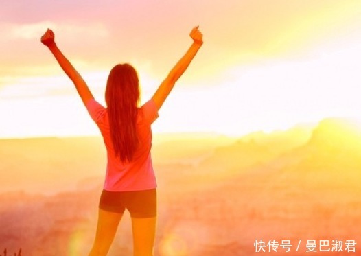 “老婆，孩子上幼儿园了，让你妈先走，我妈来享享福吧”“好的”