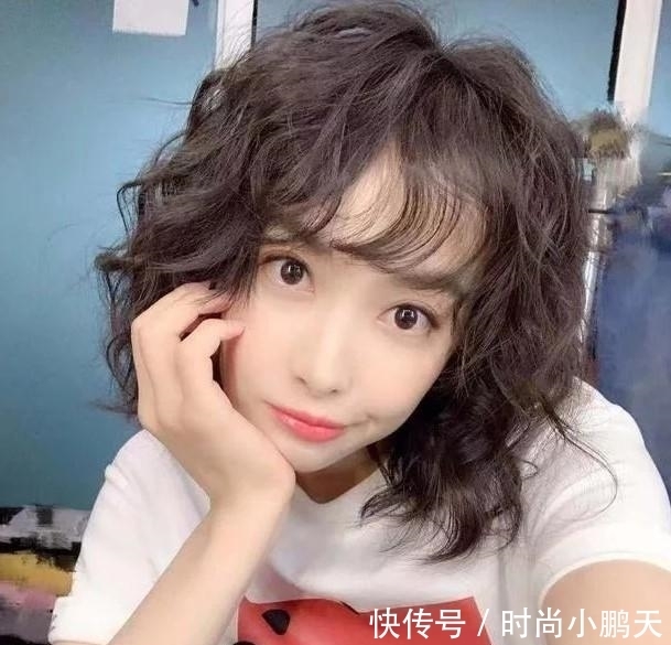 年龄段 若你才四十岁,这3种“老阿姨发型”建议别留,难看显老还特土