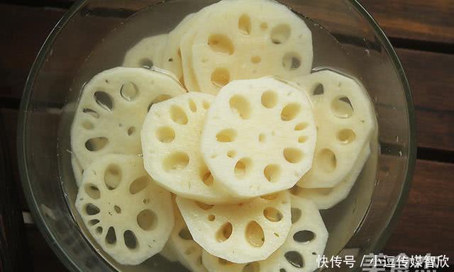 老婆每天晚餐坚持吃它,连续2个月瘦了十多斤,皮肤白皙更有弹力