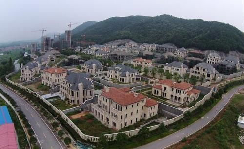 买房|30城迎来超低房价，每平米2355元，接下来你准备抄底买房吗