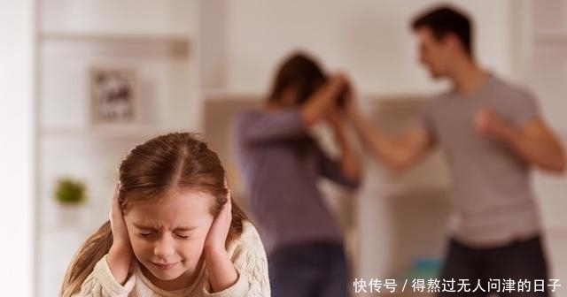 三观|初三女生“一封情书”火了,网友:三观很正,即使早恋也不会管