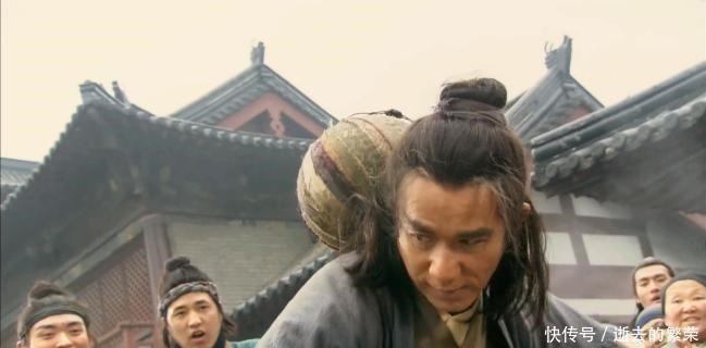 梳子#水浒传中的高俅是个十足的大反叛,但真实历史上的高俅却恰恰相反!