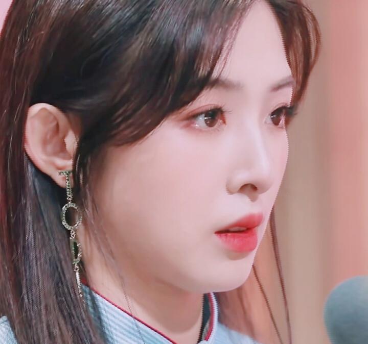 赵薇|脸上有3个特点,说明你是“苹果系”女生,又硬又脆的甜美感