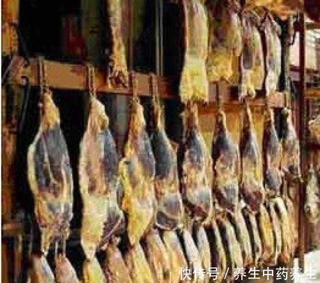 云南名菜——炸干巴