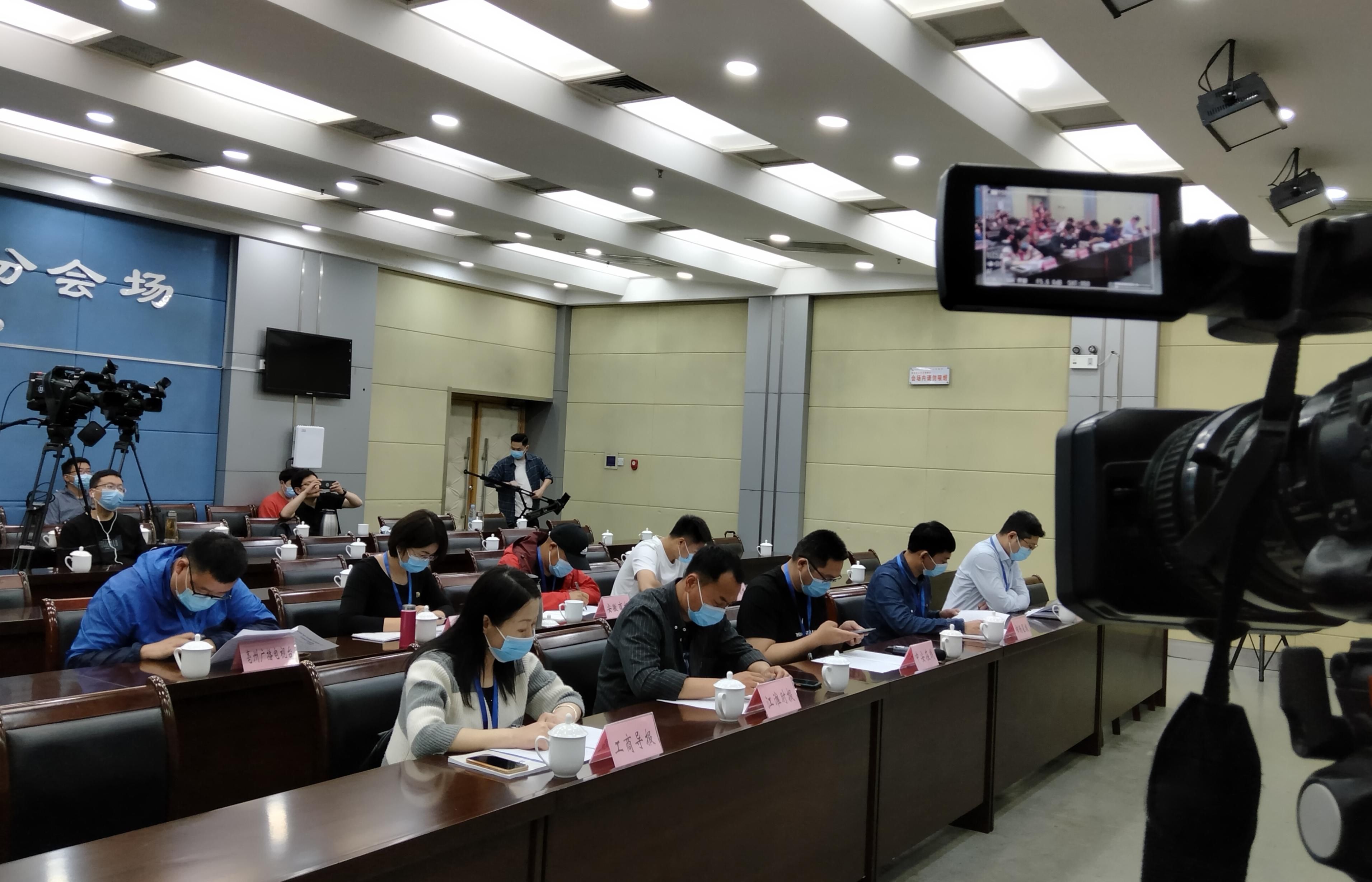 招生|我市召开普通中小学招生入学政策解读新闻发布会