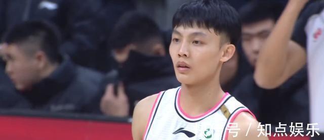 篮板|广东男篮全场被压制!国手低迷尚可理解,胡明轩着实太拉胯