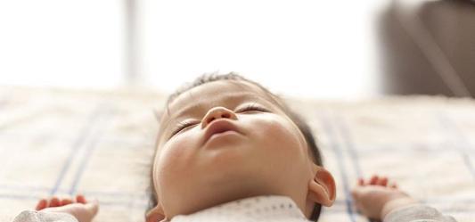 引导|宝宝2岁很关键，是大脑智力发育的黄金阶段，别再说宝宝天生笨了