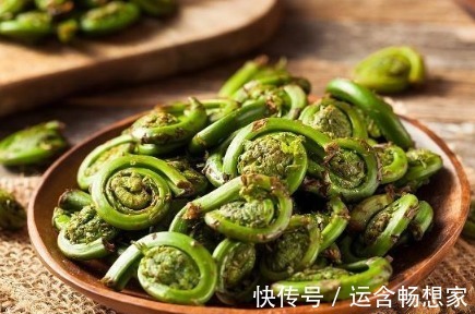 食物|会养生的人从来不吃的三种 ''蔬菜''，尤其是第一种，许多人在吃