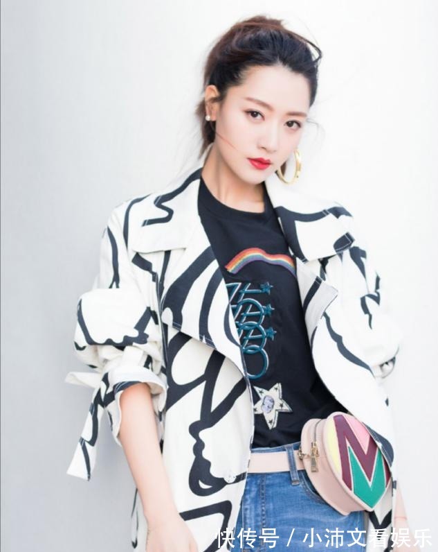 婴儿肥|被男生公认为不好看的4种脸型,化妆也很难变美,希望你一个不中