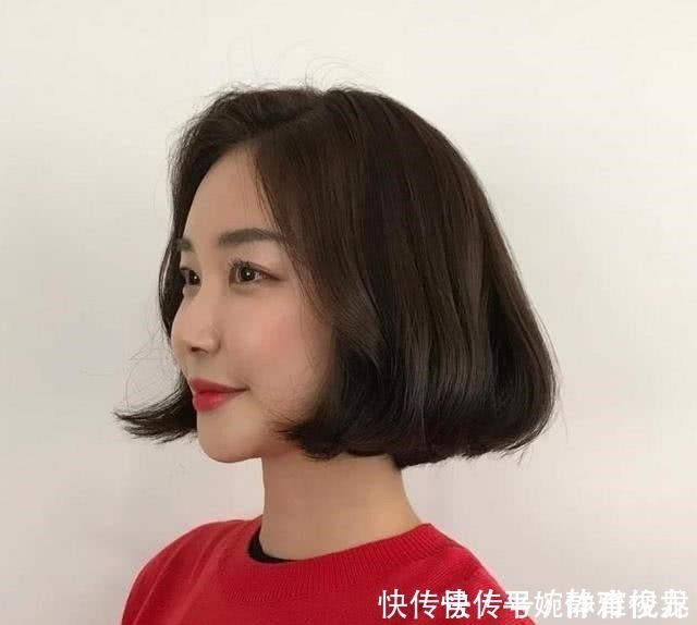 短发|四五十岁的女人,发型适合留短不留长,试试这5款,显气质又好看