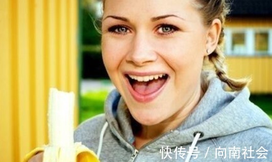 香蕉|医生提醒便秘者,早上可空腹吃“4物”,既排毒又能减掉大肚腩