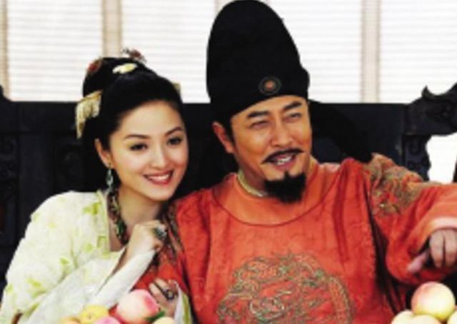 去世|李世民为何过早去世？其实是被一个枕头活活“憋”死的