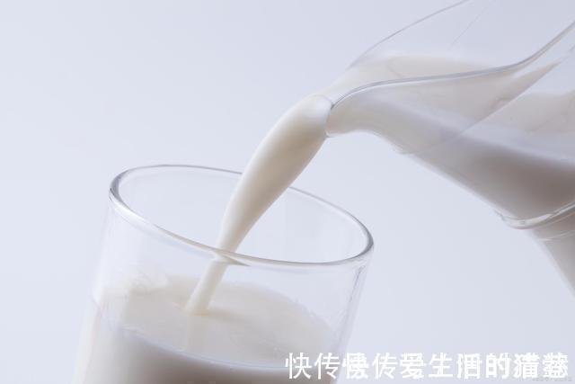 生长发育|14岁女孩身高170公分,医生:3物或是身高的加速剂,不妨常吃