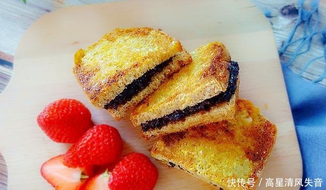 天冷早餐就吃它,比花卷好吃,比油饼还香,10分钟完成,全家爱!