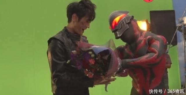 亚璃|捷德奥特曼的母亲是谁剧中早已揭晓答案,但并不是亚璃依女神