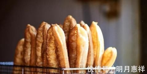 主食|公认最“长肉”的主食,热量堪比“喝油”,在馋也要少吃!