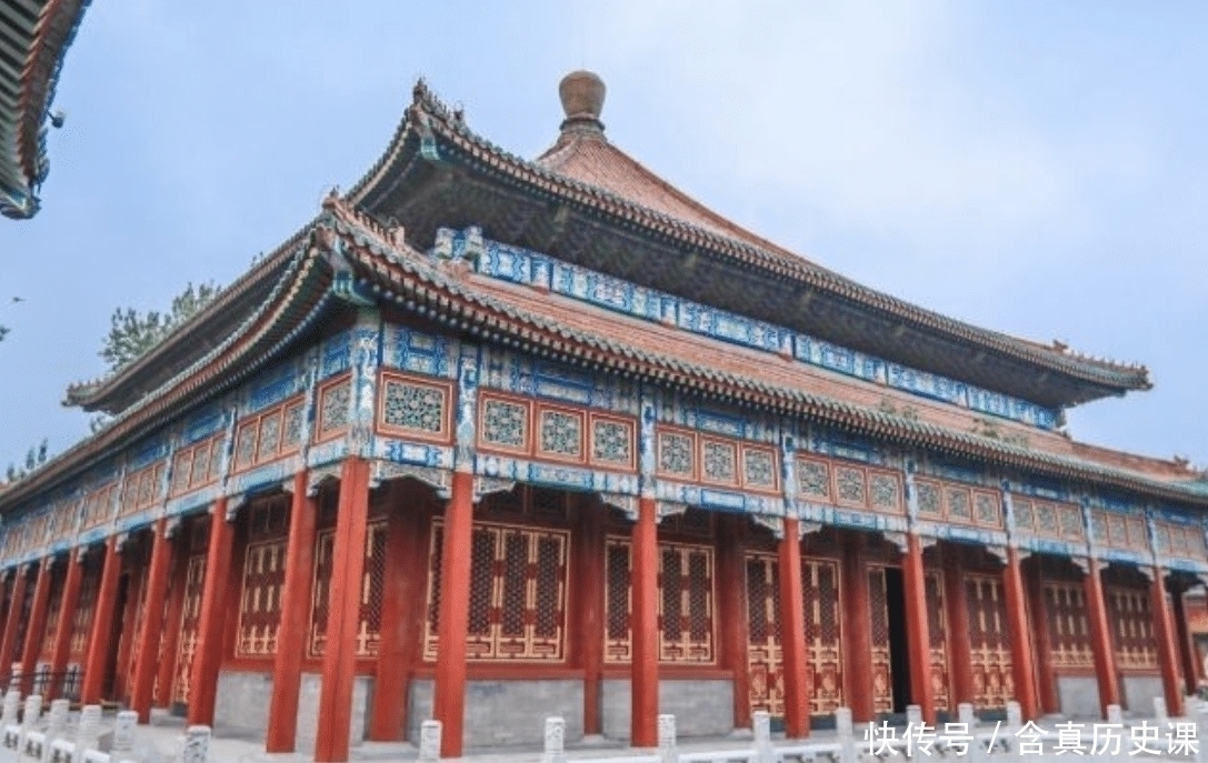 和尚们#这件文物很“命苦”,用3.5吨玉石打造,却被和尚们拿来装咸菜