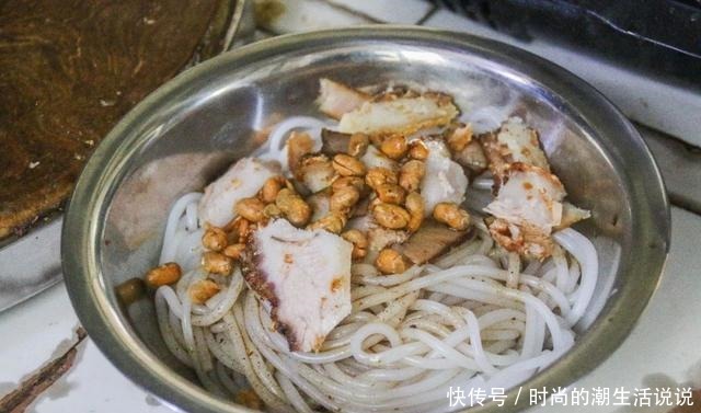 你可以说我的店铺烂,但不能说我做嘢不好吃!