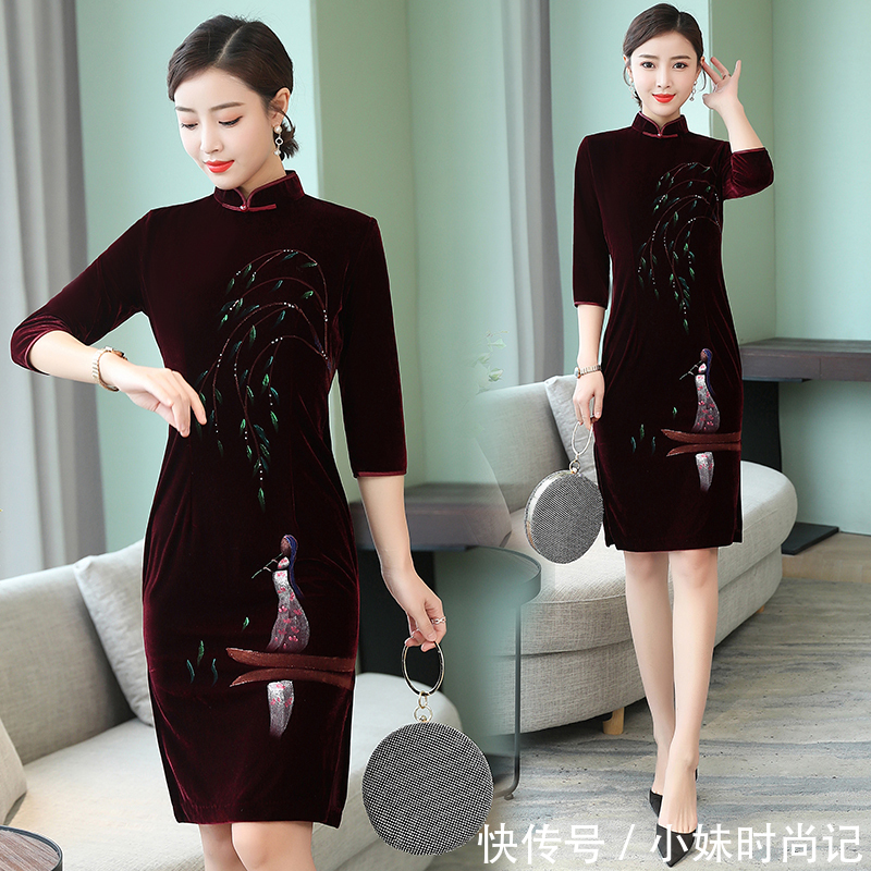 减龄|今年流行一女装,叫“碎花裙”,洋气减龄美成景