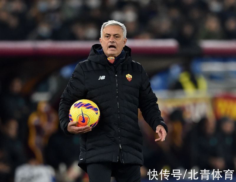 穆帥|輸球再發(fā)飆！40多分鐘被老東家連灌三球，糟糕表現(xiàn)讓穆帥無法容忍