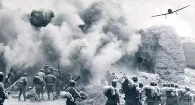 军事史|上级命他死守7天,他错听成“守47天”,结果打出军事史上的奇迹