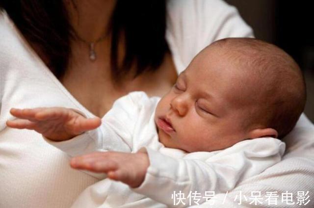 舅舅|“踩生”不是迷信，孩子出产房后，第一个抱他的人确实很重要
