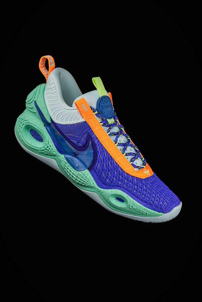 耐克「新一代神鞋」刚刚曝光！研究了几十年的黑科技，外观超颠覆！