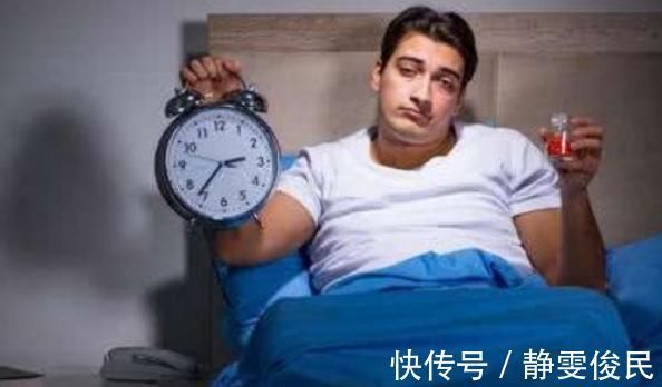 安神助眠|重度失眠的人，每天常用此物泡水喝，可安神助眠，提高睡眠质量