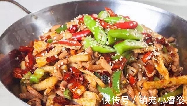 特别适合冬季吃的解馋下饭菜，鲜香美味，还刮油，好吃又实惠