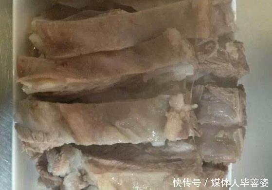 “桶子肉”,不仅风味特殊,而且颇具浓厚的地方色彩