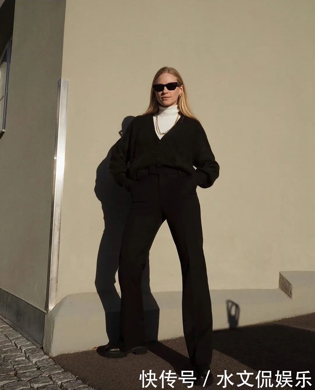 秋冬想要玩转叠穿层次感有这3件内搭你就比别人更时尚了