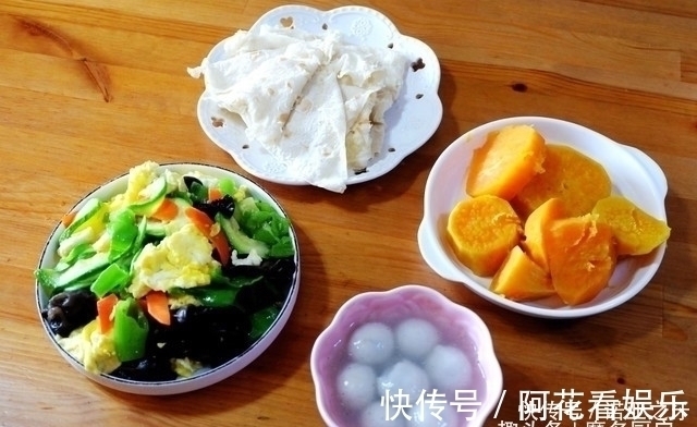 晒晒我家这8天的早餐，每天都有好几样，口味清淡，食材简单