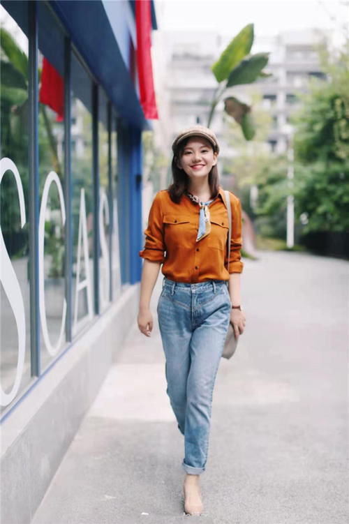 女人到了中年，最好少穿这3种颜色，不是显老就是装嫩，快自查！