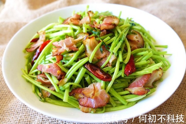 天然“燃脂高手”找到了,清淡解油腻,燃烧脂肪,肚子越吃越瘦