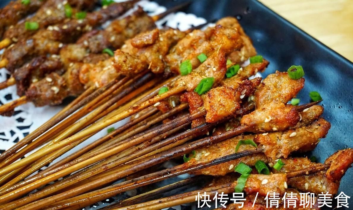 肠道|35男子便秘10年,查出肠癌,3种食物尽早忌口,容易伤肠道