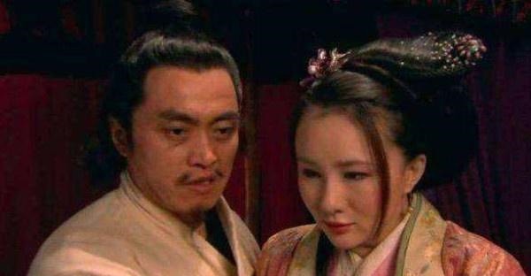 关索$拼命三郎石秀,病关索杨雄,两人的能力到底谁更胜一筹呢!